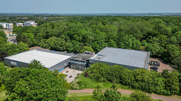 Avalon House - MK-124