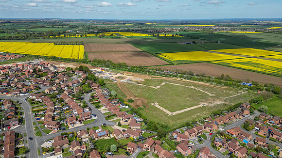 Minster Fields 044