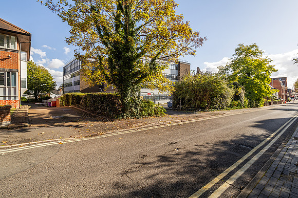 Blenheim Gate_St Albans_078