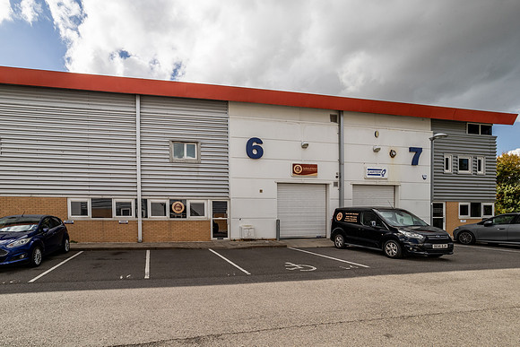 Estate shots - Abingdon Business Park-93
