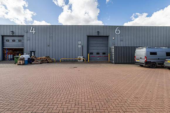 Estate shots - Abingdon Business Park-35