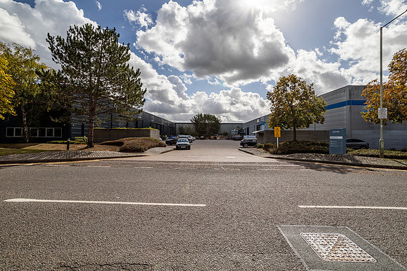 Estate shots - Abingdon Business Park-4