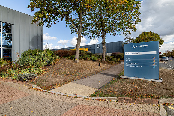 Estate shots - Abingdon Business Park-29