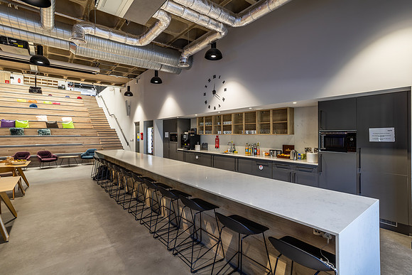 Boxxe_House_200
