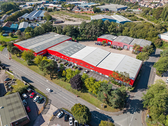 Peartree Lane Industrial Estate_090