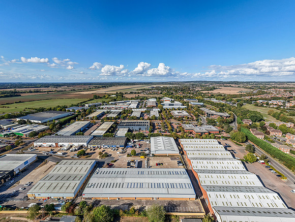 Estate shots - Abingdon Business Park-230
