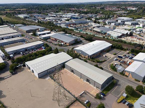 Stag Park, Ashford (Unit 1) 044