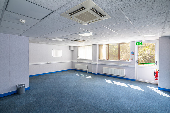 Oncology House, Crawley 071