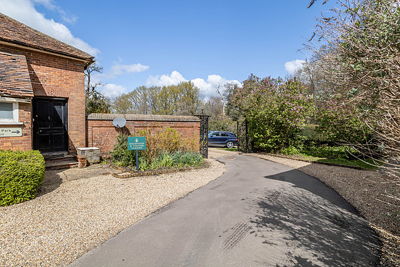 Tyttenhanger House - St Albans-128