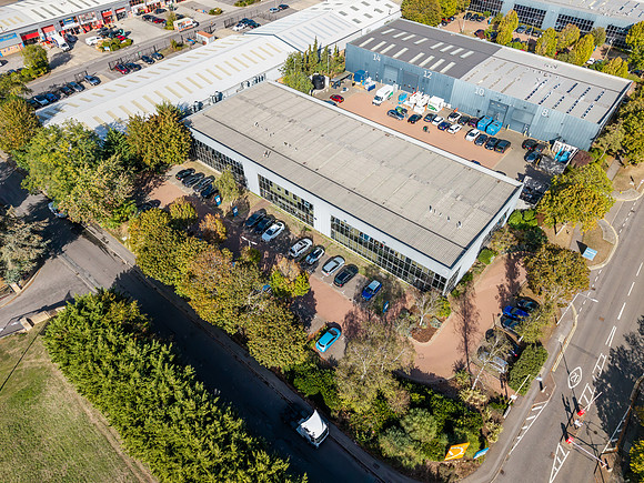 Estate shots - Abingdon Business Park-240