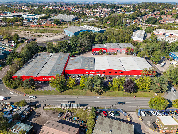 Peartree Lane Industrial Estate_081