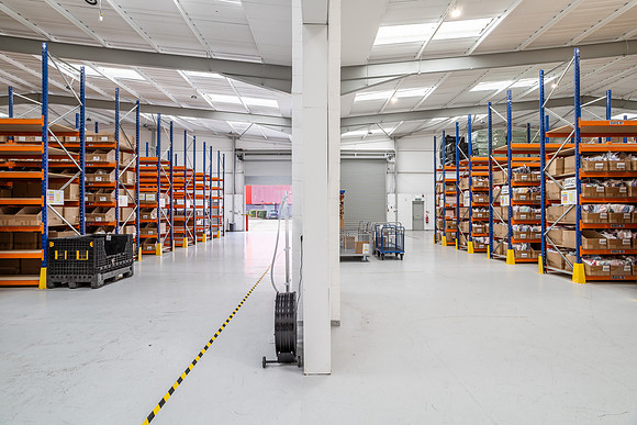 Peartree Lane Industrial Estate_230