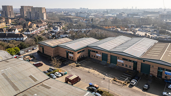 Falcon Park - Neasden-153