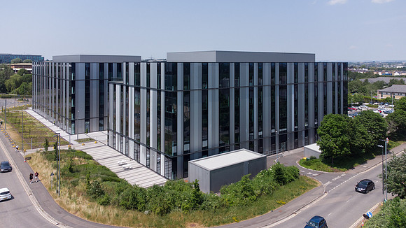 100A Bristol Business Park 001