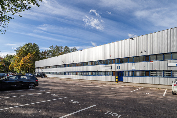 Unit 11 Carters Lane 025