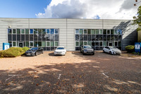 Estate shots - Abingdon Business Park-13