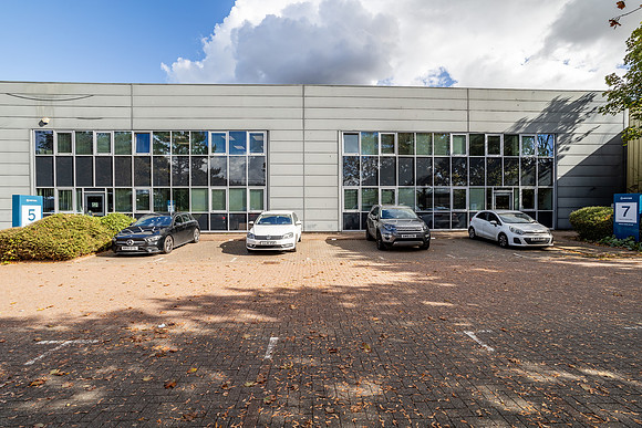 Estate shots - Abingdon Business Park-13