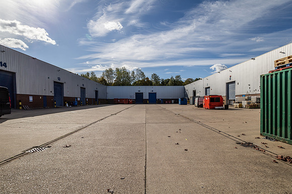 Unit 11 Carters Lane 050