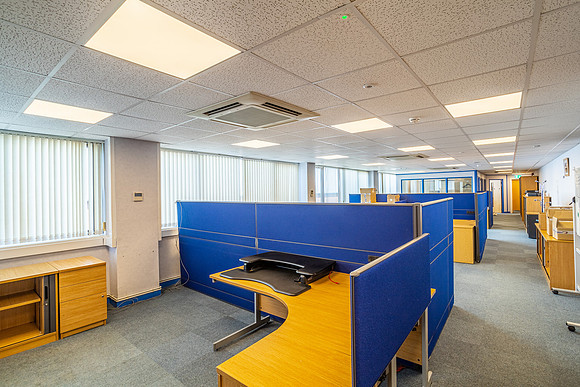 Oncology House, Crawley 059