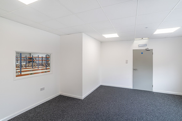 Peartree Lane Industrial Estate_218