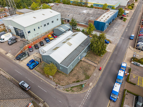 Porters Wood_St Albans_059