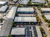 Main units drone shots - Abingdon Business Park-20