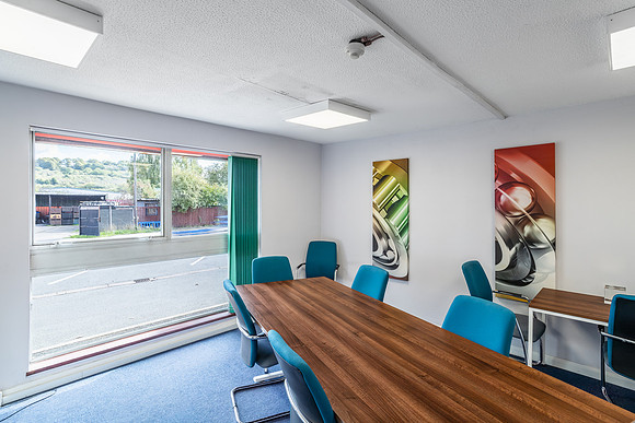 Peartree Lane Industrial Estate_193