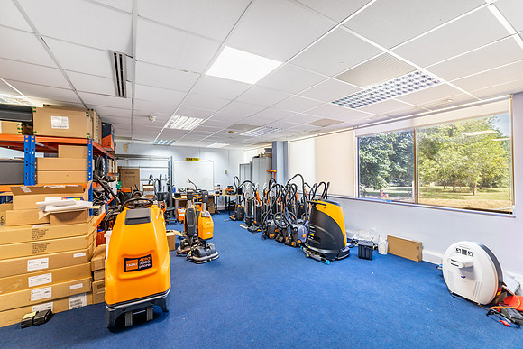 Pyramid Close - Weston Favell-131