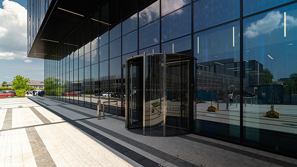 100A Bristol Business Park 012