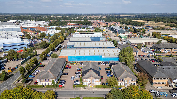 3 Maxted Road 099