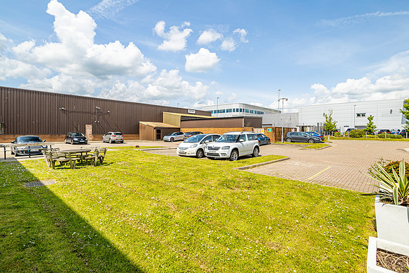 Oncology House, Crawley 018