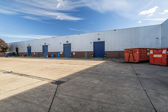 Unit 11 Carters Lane 042