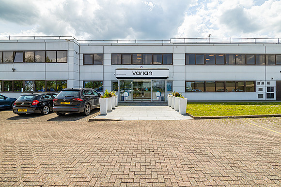 Oncology House, Crawley 001