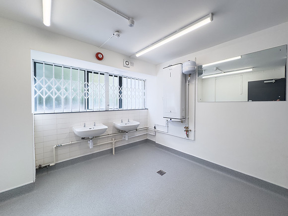 Unit 11 Carters Lane 103