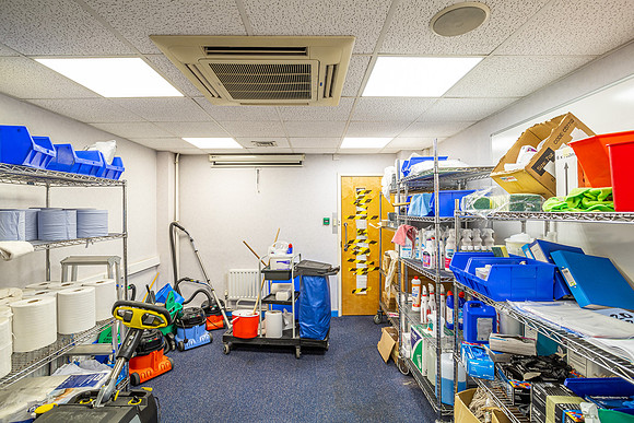 Oncology House, Crawley 092