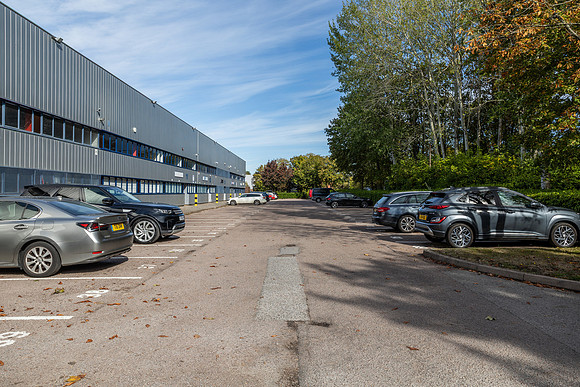 Unit 11 Carters Lane 021