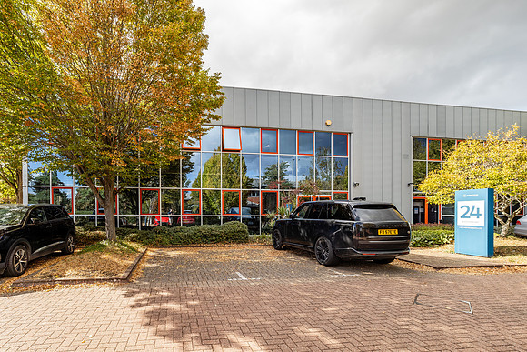 Estate shots - Abingdon Business Park-69