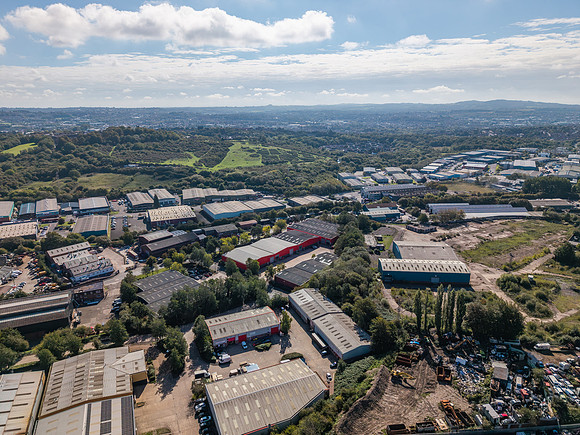Peartree Lane Industrial Estate_060