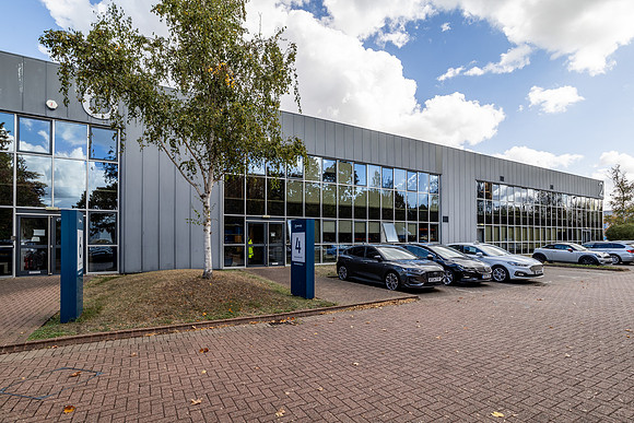 Estate shots - Abingdon Business Park-25