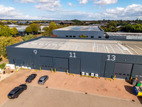 Main units drone shots - Abingdon Business Park-9