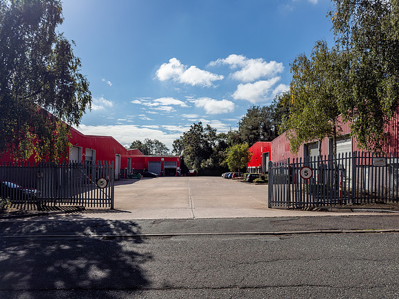 Peartree Lane Industrial Estate_128