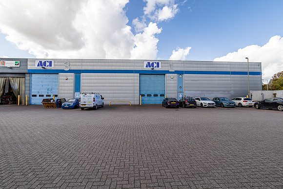 Estate shots - Abingdon Business Park-10