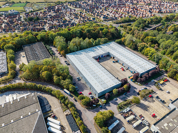 Unit 11 Carters Lane 007