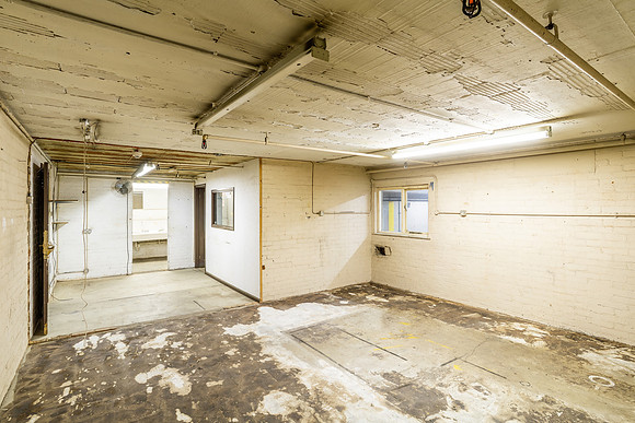 CRE House 125