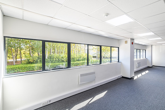 Unit 11 Carters Lane 091