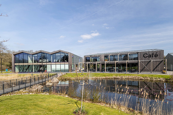 9-10 Woodshots Meadow - Watford-8