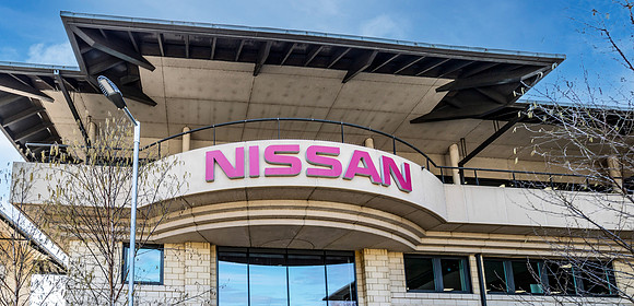 Nissan Building 019