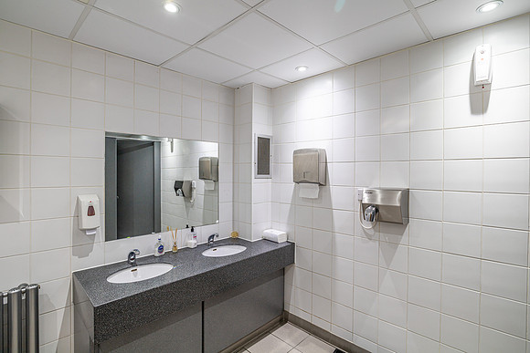 Oncology House, Crawley 109