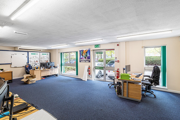 Peartree Lane Industrial Estate_201