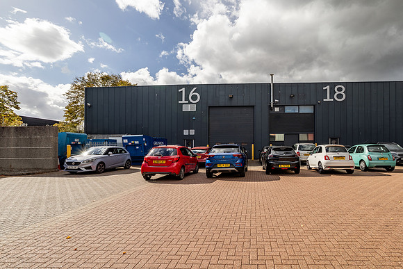 Estate shots - Abingdon Business Park-67